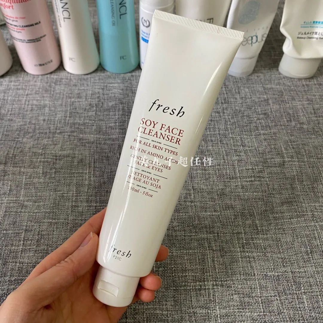 二次清洁会屏障受损吗,温和不刺激卸妆洁面