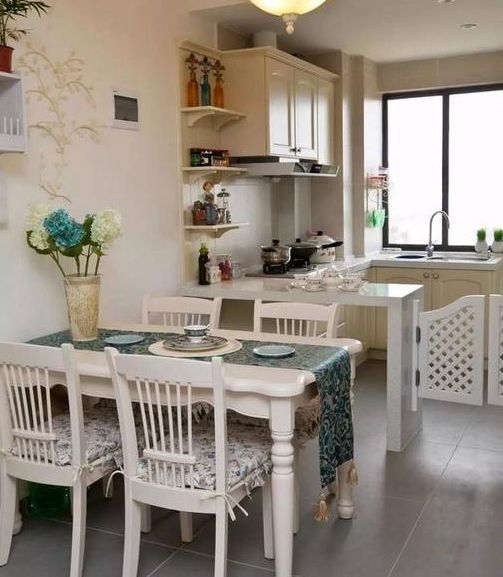 老公利用妙招，解决了次卧面积太小放不下床的问题，真不错