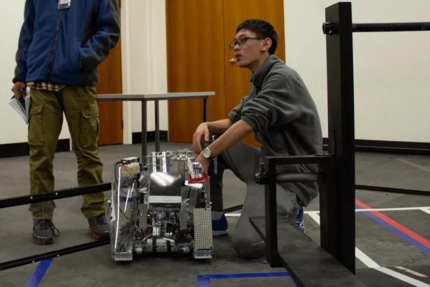 5次摘金、3次夺冠,吉林大学男神56门课满绩,将赴985名校深造!