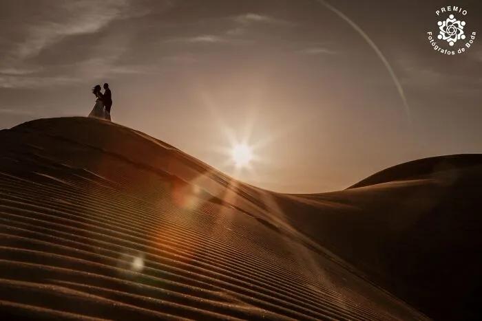 100寮犳渶鏂拌幏濂栧绀肩収,33涓幏濂栫殑濠氱ぜ鐓х墖瀹屽叏鍚稿紩鐪肩悆