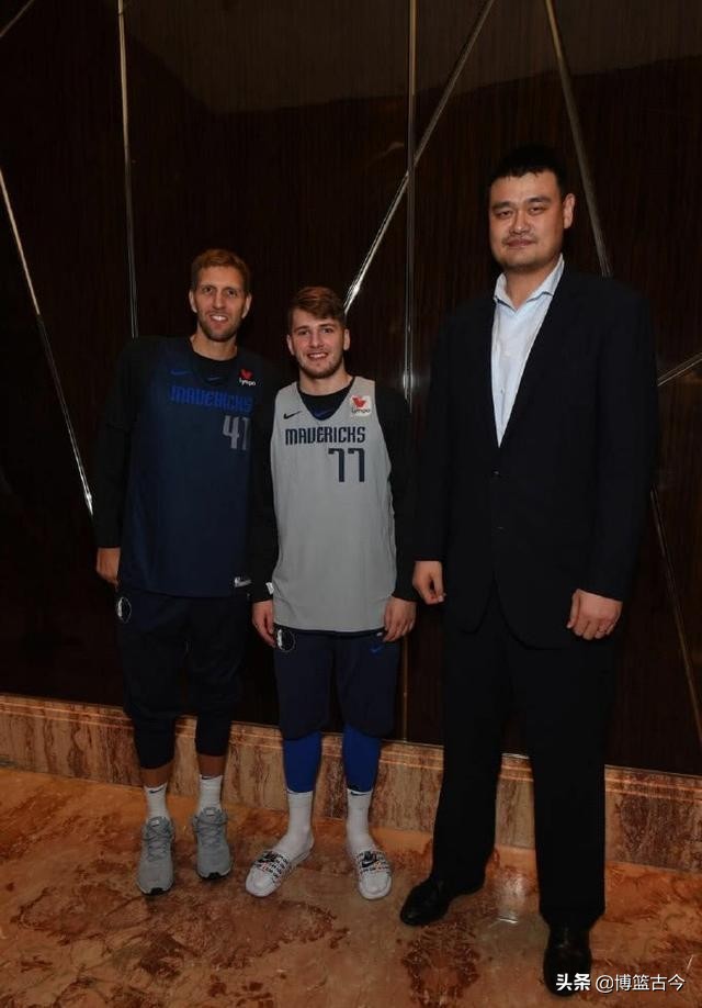 姚明身高有2米29吗,姚明真实身高2米5