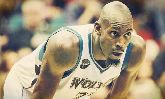 nba球员看自己的名场面,nba球员那些暖心画面