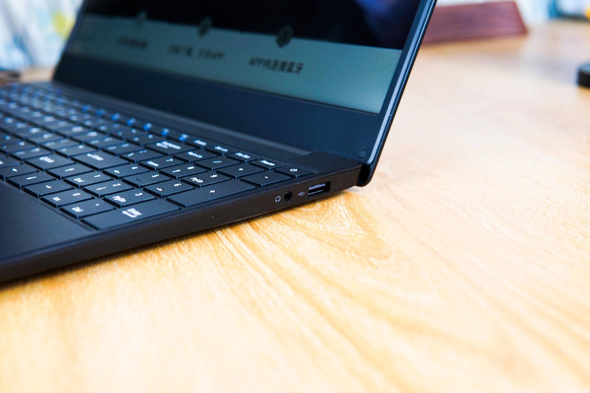 让手机秒变平板电脑,让手机秒变电脑