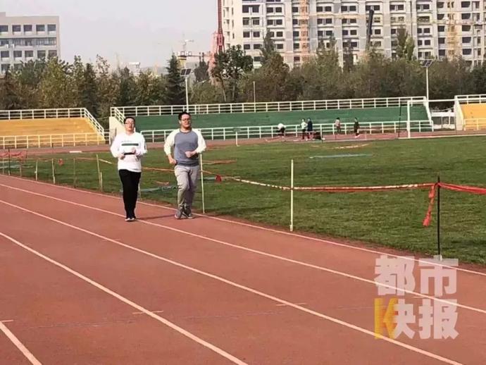 西北大学的“胖胖班”又火了：期末考试只用称体重