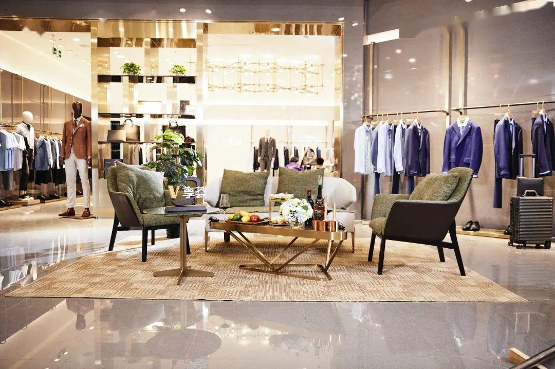 浣庤皟鐨勭敺鍚屼簨,娌夐粯瀵¤█鐨勭敺鍚屼簨