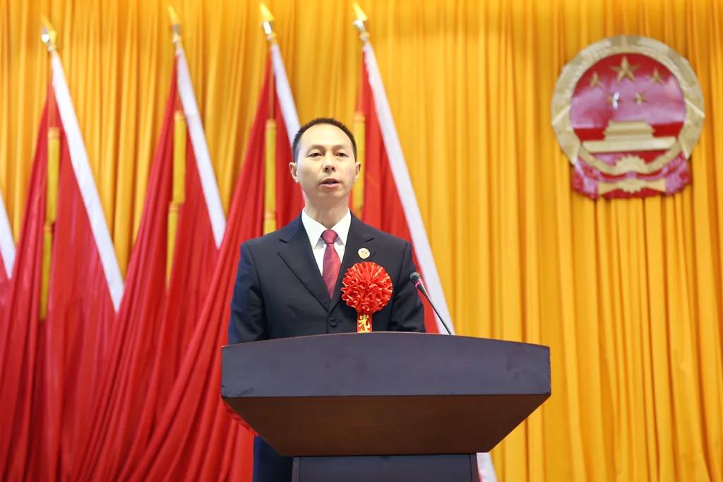 检察干警个人先进事迹报告,检察机关先进工作者事迹材料