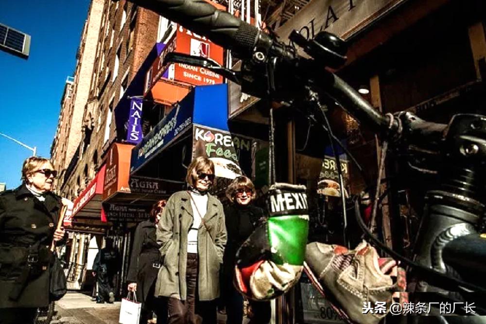 富豪的资产是怎么转移到国外的,中国富豪怎么把钱转出国