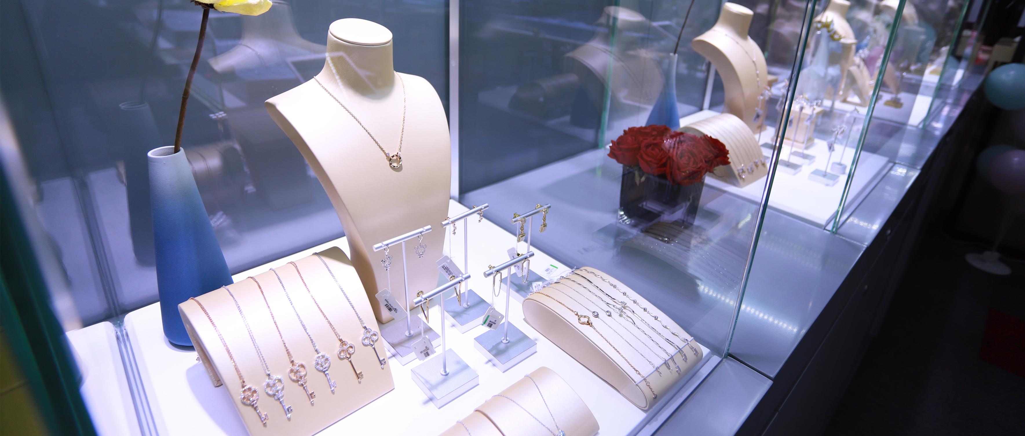 珠宝店珠宝翻新,珠宝店以旧换新是什么套路