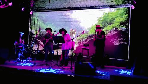 揭秘！神秘「印第安风情」餐吧，竟藏在这个商场里