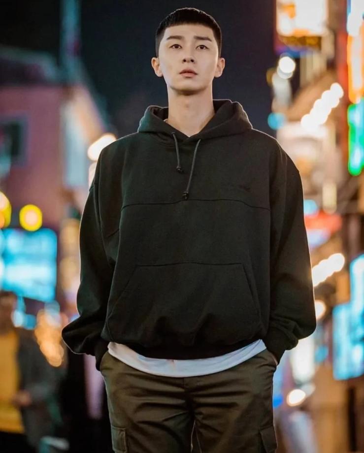 梨泰院栗子头真好看,梨泰院栗子头视频