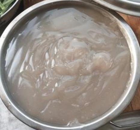 红薯凉粉的做法比例是1:5还是1:6,河南红薯凉粉的家常凉拌吃法做法