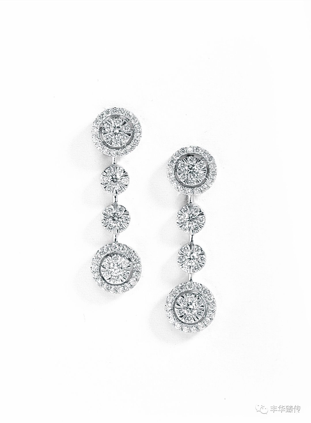 秋雨发梢，梦幻情怀，戴着你的水晶珠链，请跟我来！