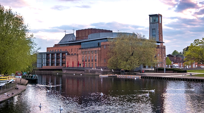 英国斯特拉特福位置,英国莎翁故居