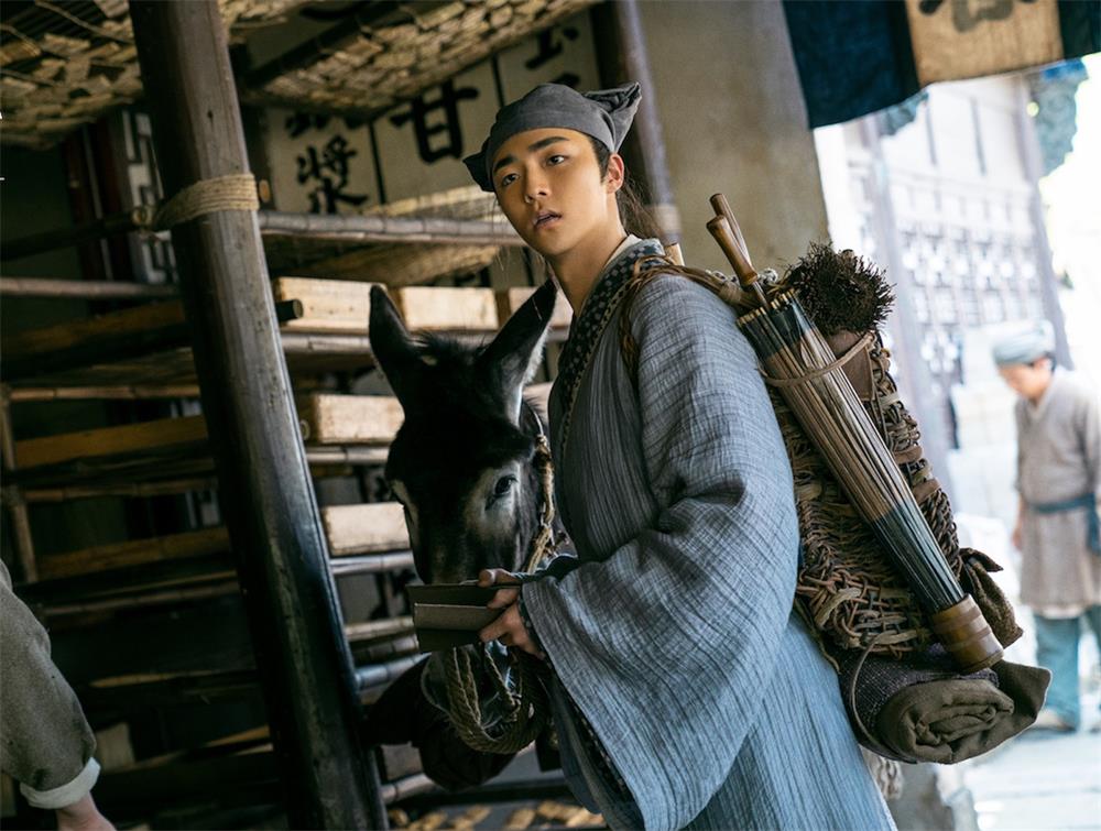 李现陈立农赤狐书生送祝福,陈立农看李现