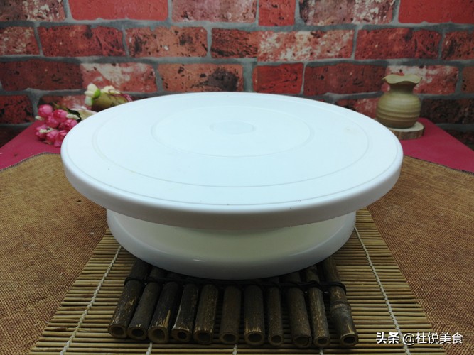 想学烘焙的可以考哪些证,想学烘焙的视频