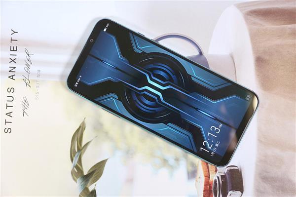 黑鲨游戏手机2pro新机多少元,黑鲨游戏手机2pro支持什么黑科技