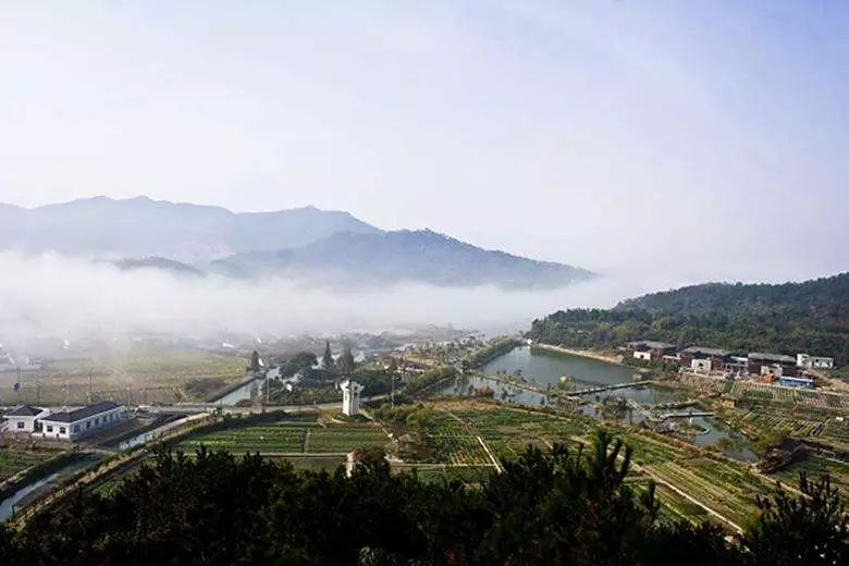 东钱湖徒步路线哪条最美,东钱湖附近有哪些免费古道