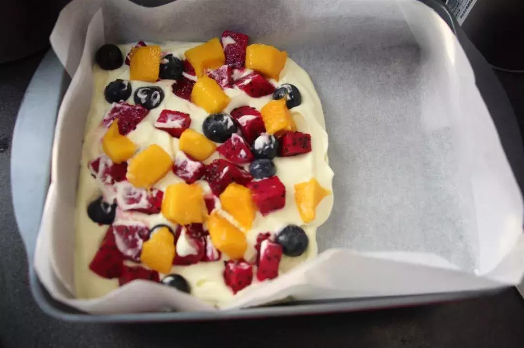 风靡全球的冰淇淋三明治,马卡龙冰淇淋三明治草莓蛋糕