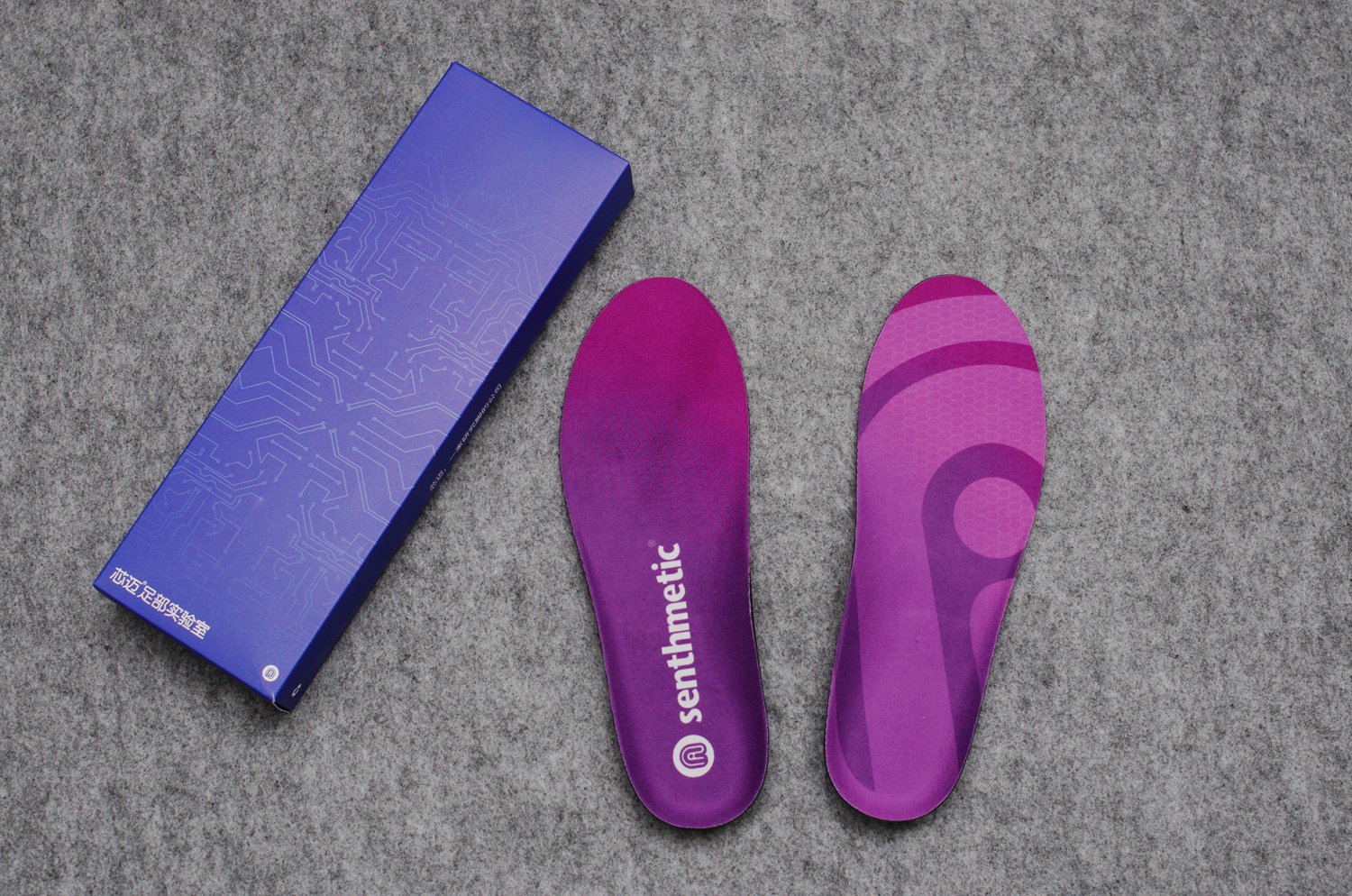 现在是春天穿什么好看又保暖,很实用的保暖穿搭推荐