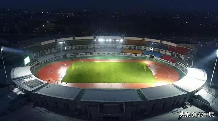 平度奥体中心羽毛球馆在哪,平度新篮球馆