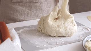 一根热狗的价格,做好的热狗一般地摊卖多少钱一根