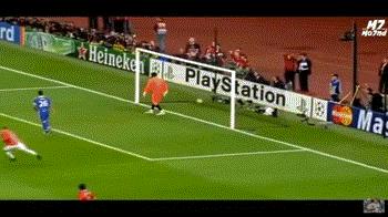 十年欧冠决赛，十一大经典进球——梅西独占两席，榜首大圣归来