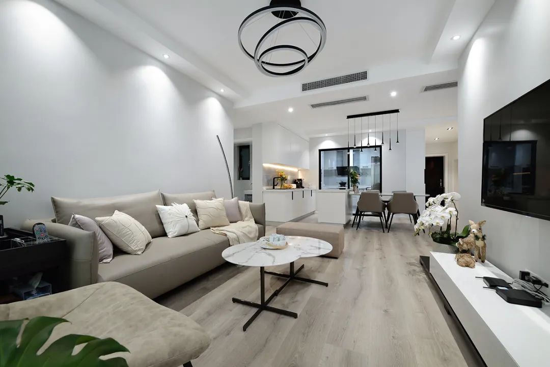 如何充分利用房间空间1房变2房,两房改三房怎么隔墙体节省空间