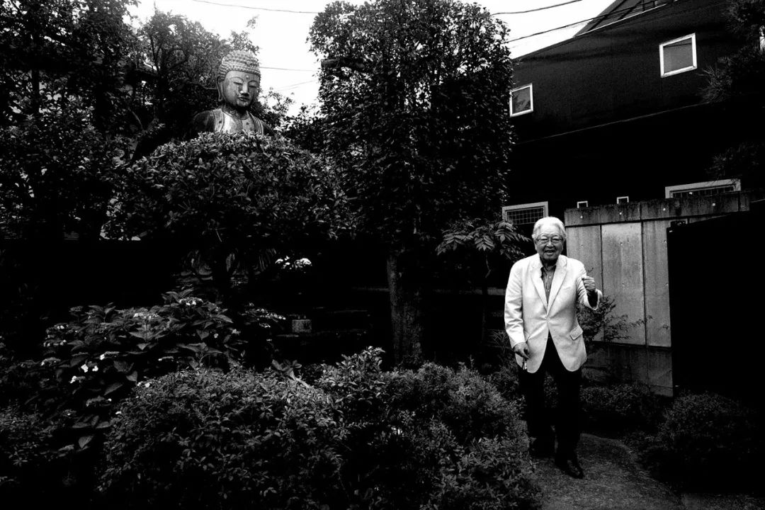 三岛由纪夫青年照,三岛由纪夫奔马图片