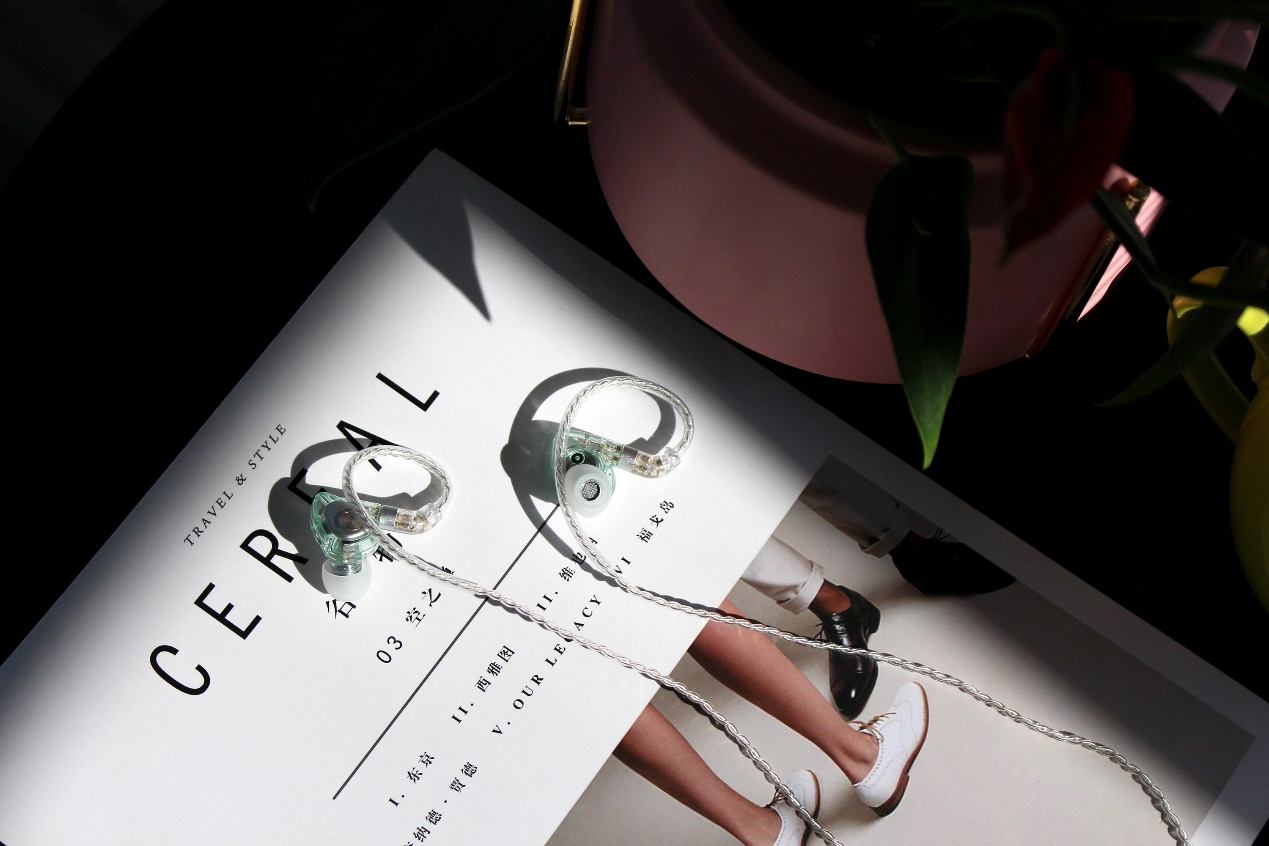 兴戈ea500lm和洛神em2r哪个好,兴戈ea500和洛神em2哪个值得买