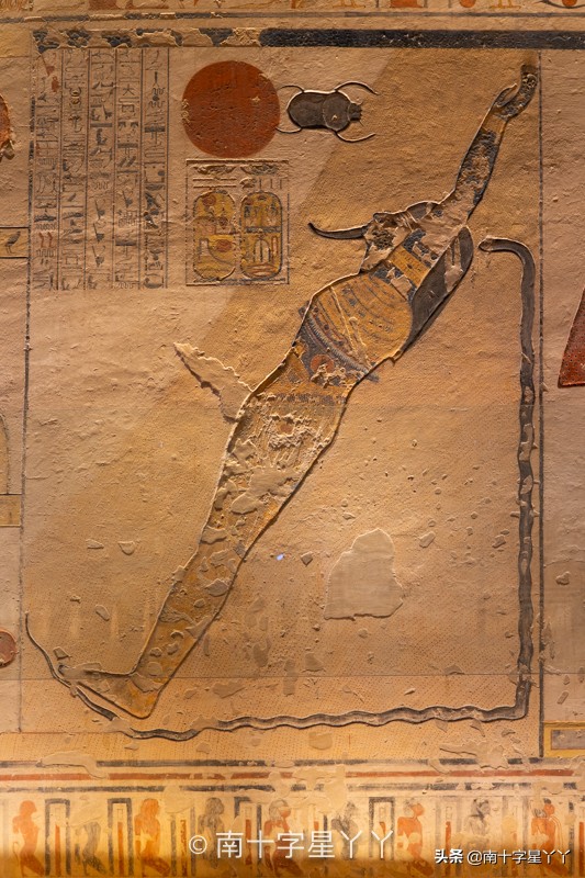 一半沙漠一半海洋图片,一半沙漠一半湖水