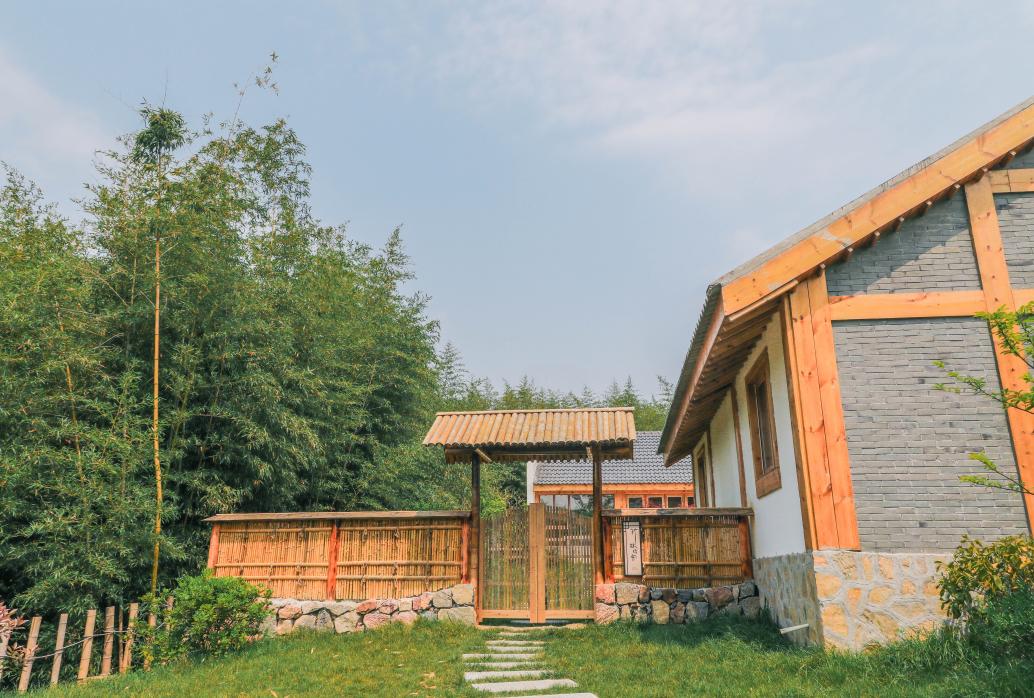 半汤温泉旅游攻略,半汤温泉养生度假区有哪些温泉