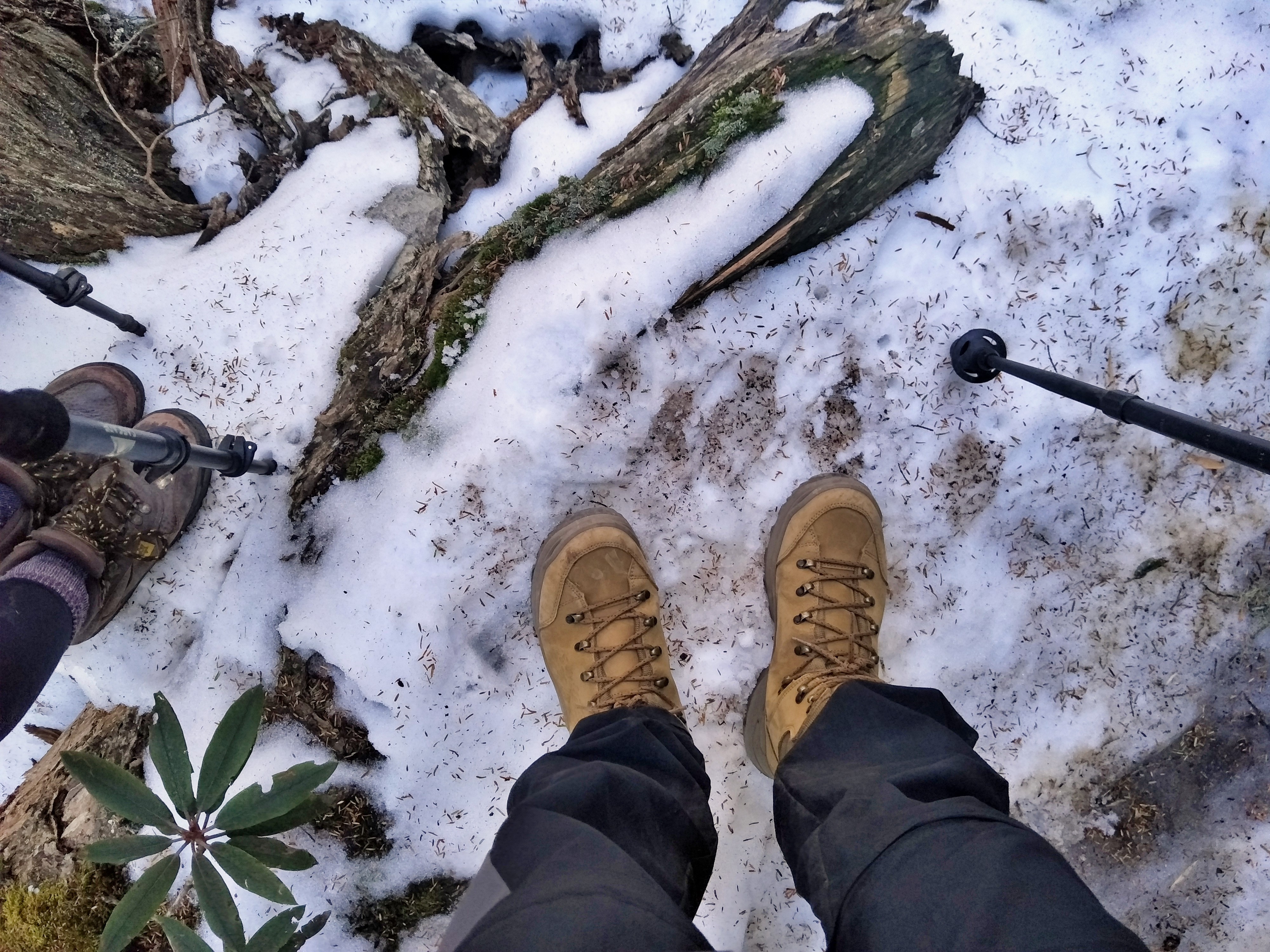 户外登山3天装备,冬季户外登山徒步鞋装备推荐