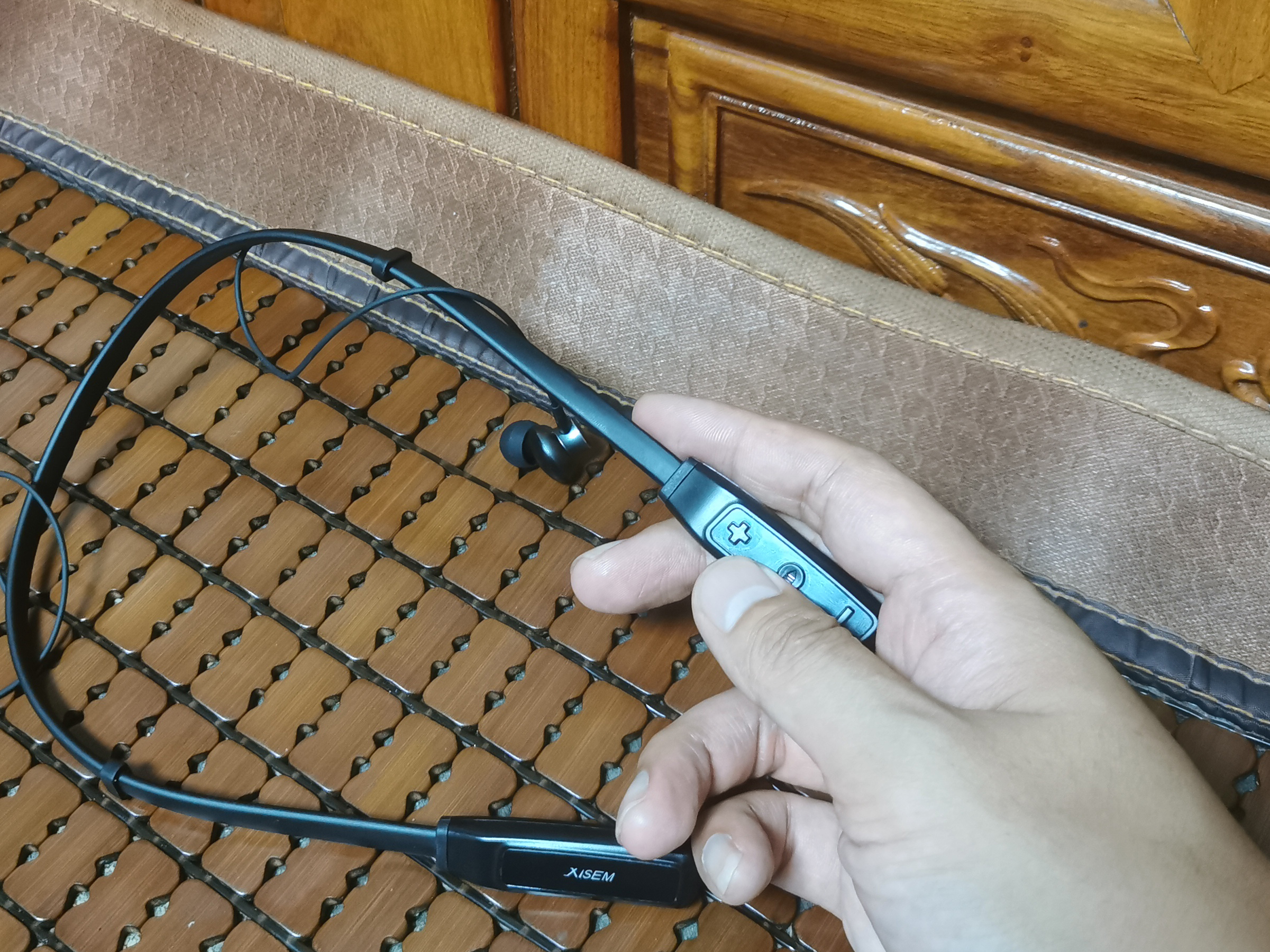 西圣armor挂脖蓝牙耳机苹果,西圣蓝牙耳机armor评测