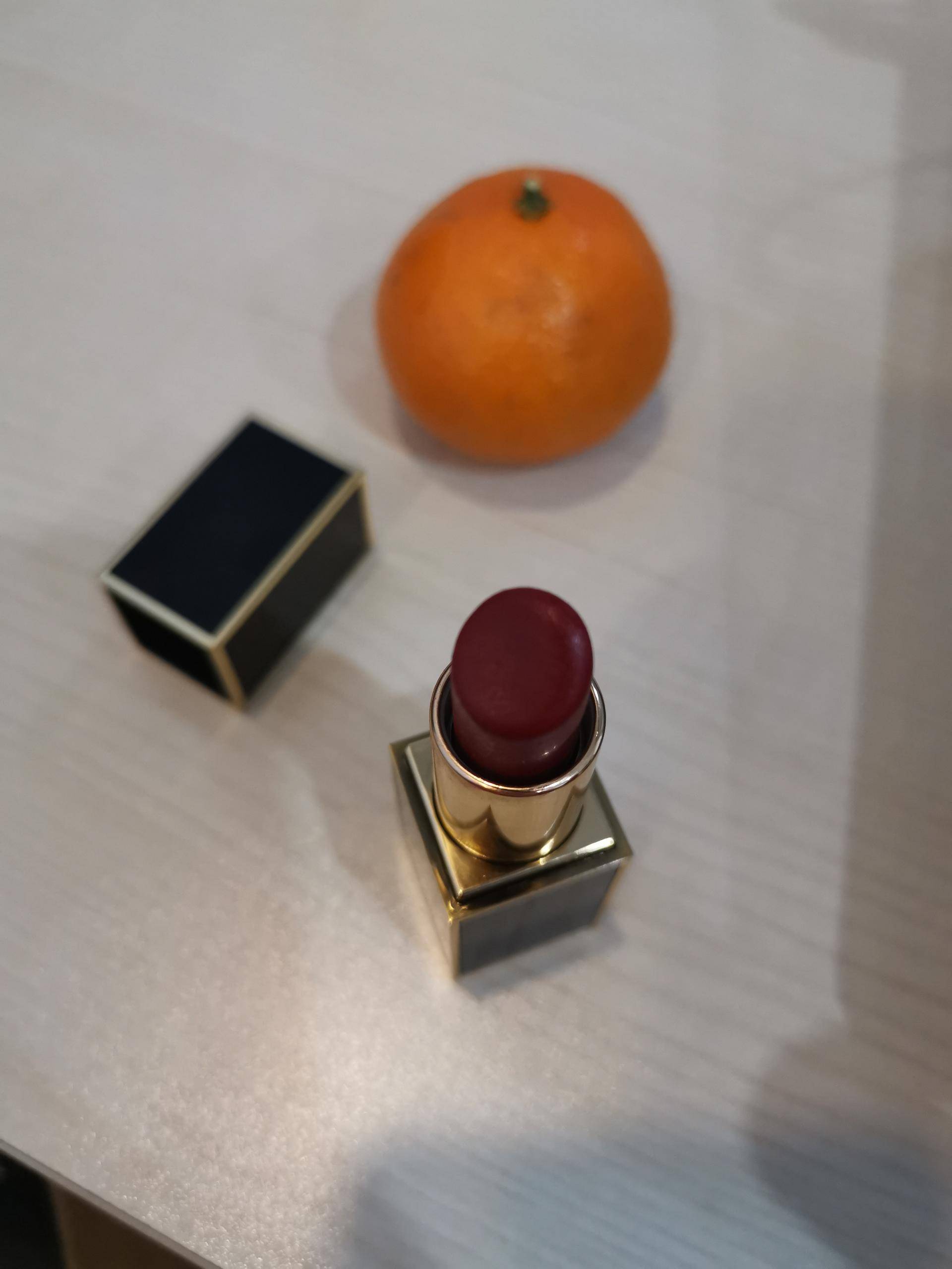 口红控兰蔻196,口红控黑色