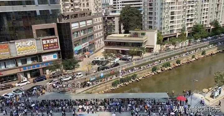 文和友排队4000桌评论,文和友今天排队情况