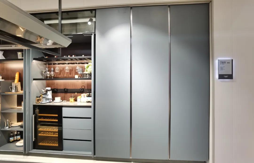 百能不锈钢新中式橱柜,openai后发布的新品