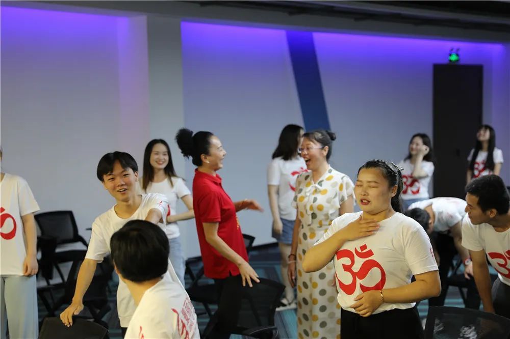 景丽瑜伽理疗视频,景丽瑜伽全集完整版