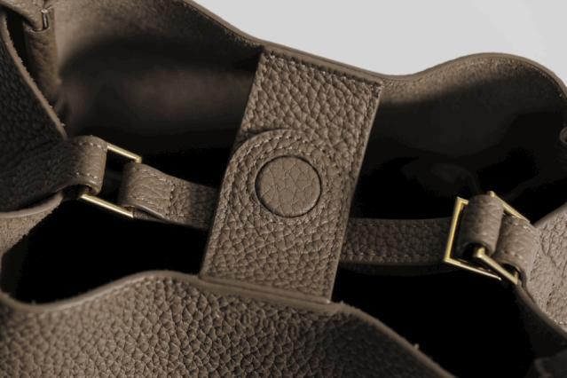 这款经典百搭千元职场包包，双11我为啥最推荐入手？