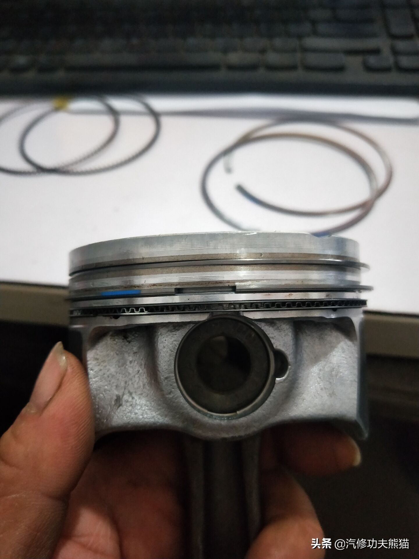 奥迪q3治理烧机油,奥迪q3烧机油多少公里正常