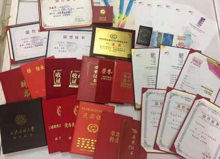 高考考砸了读二本还是复读,高考失利读三本还是复读