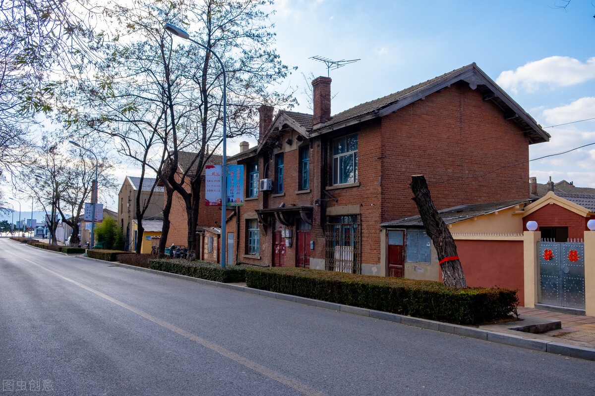 这座海滨小城的特点是什么,适合养老的海滨小镇