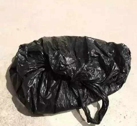 养花换的老土如何处理掉,养花用过的旧土怎么处理