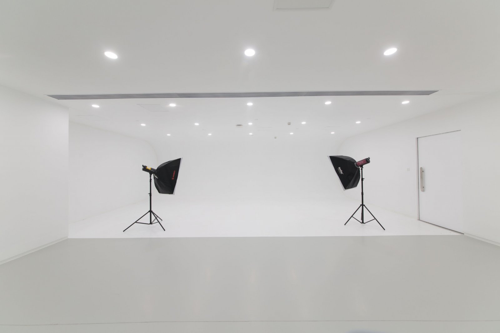 打造电商孵化基地,打造新型电商产业平台基地