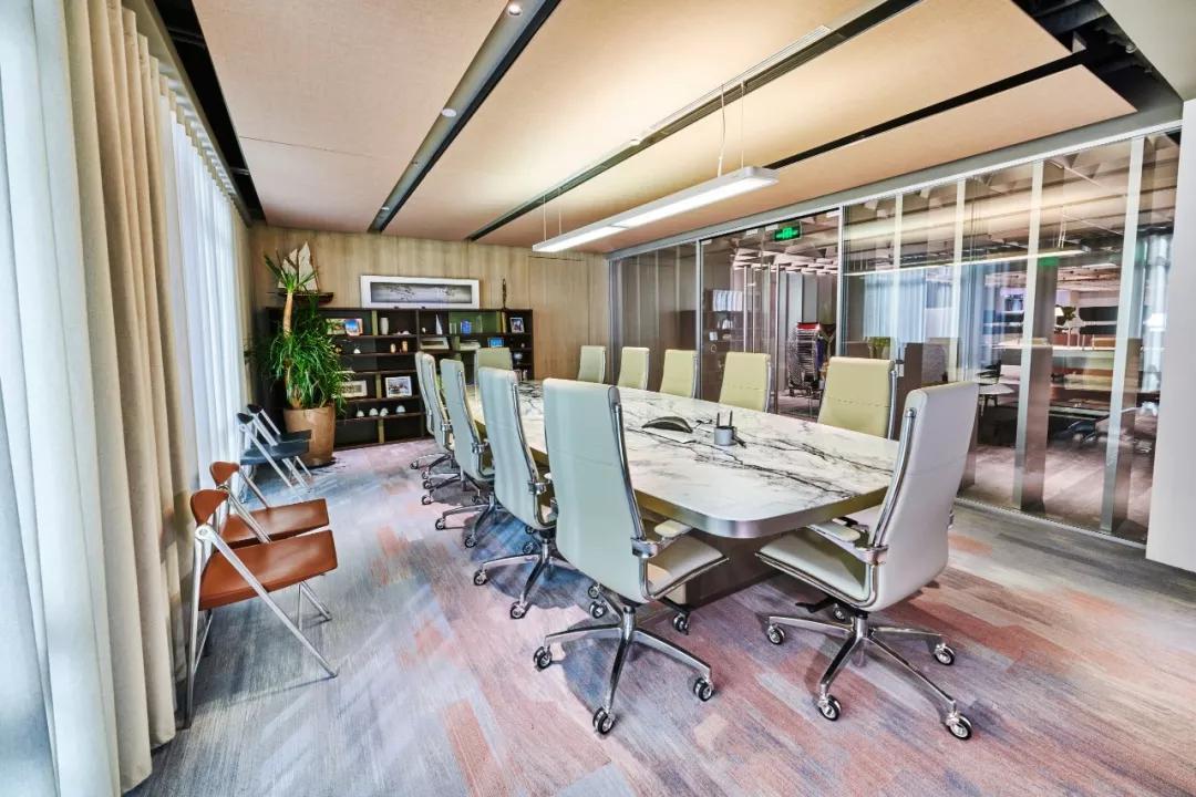 马云谈挖阿里巴巴的人,马云为阿里巴巴做出的付出