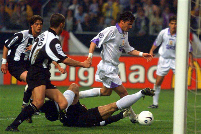 他一度不给劳尔传球，还与尤文有段悬案，在卡佩罗口中大罗也不换