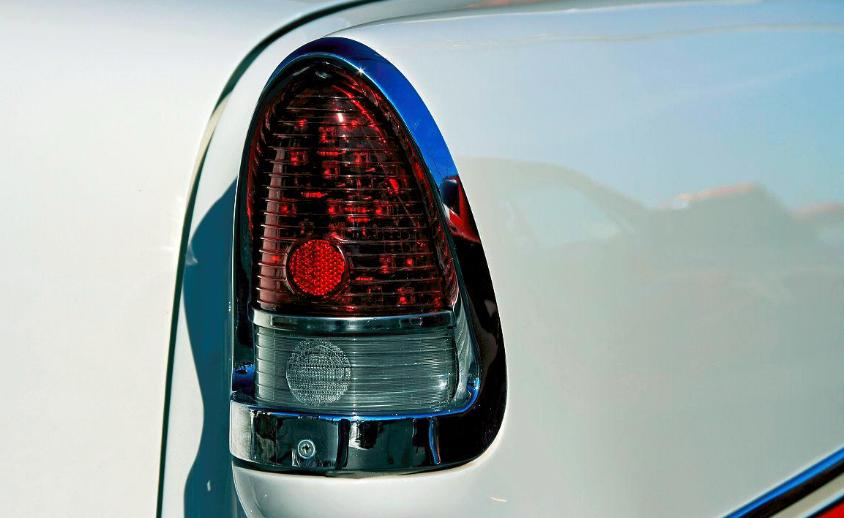 转向灯和危险警告灯常见故障,转向灯出现故障怎么解决