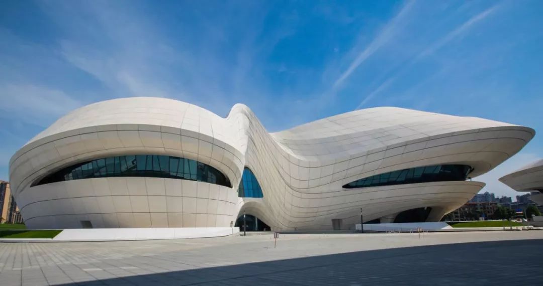 撩燃大长沙～我把新一代508L开进了时尚娱乐之都最火的网红地！