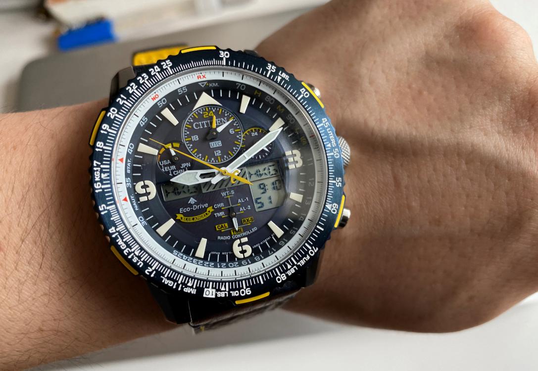 真正的穷玩车富玩表,穷玩车富手表入门知识