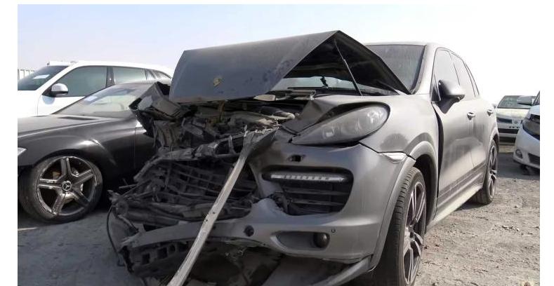 迪拜废车场交钱成为会员,6000元迪拜废车