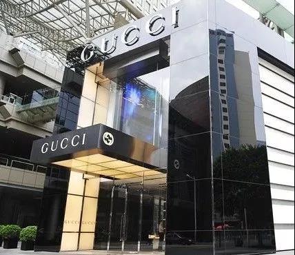 杜嘉班纳起诉辱华事件的曝光者,奢侈品牌辱华付出沉重代价